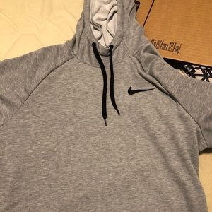 Men’s Nike Hoodie size Large